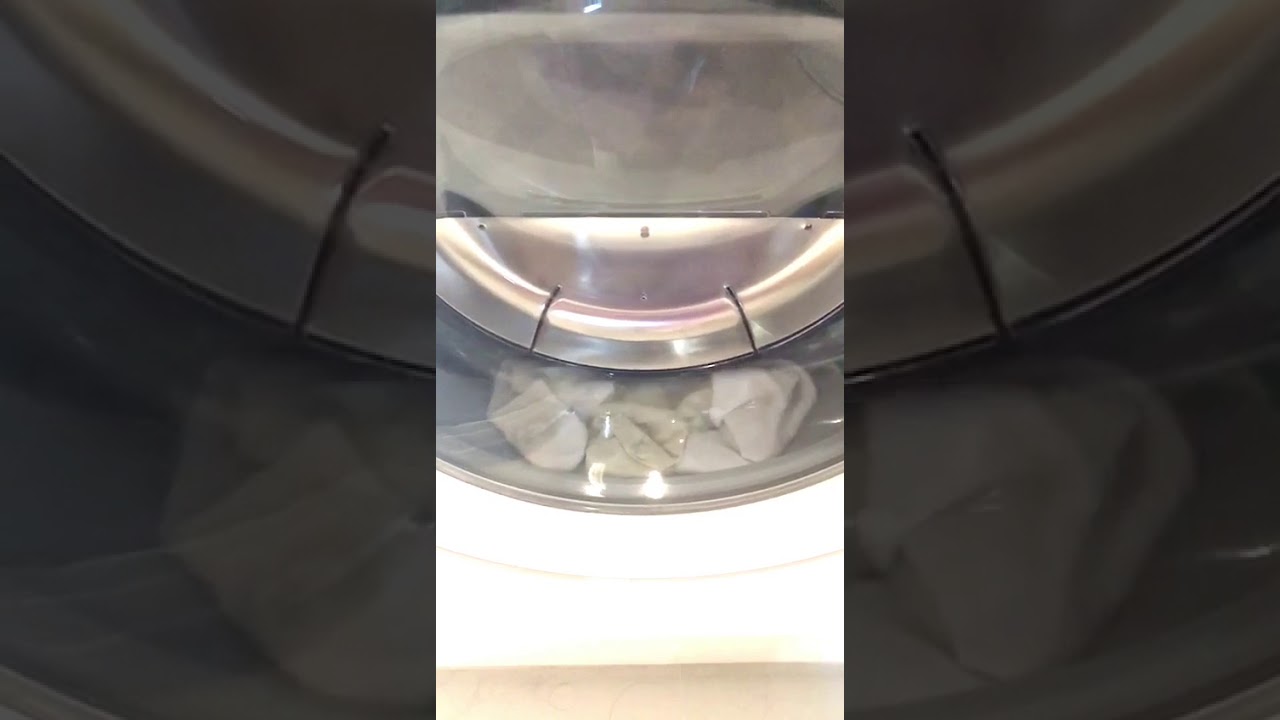 Всегда застревающие носки в стирально-сушильной машине Bosch WKD 28541 OE