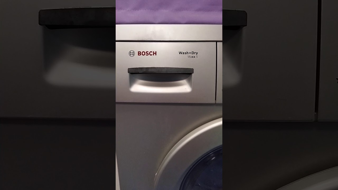 Продам стиральную машину Bosch maxx5 с сушкой, 6 кг. цена 12500 руб.